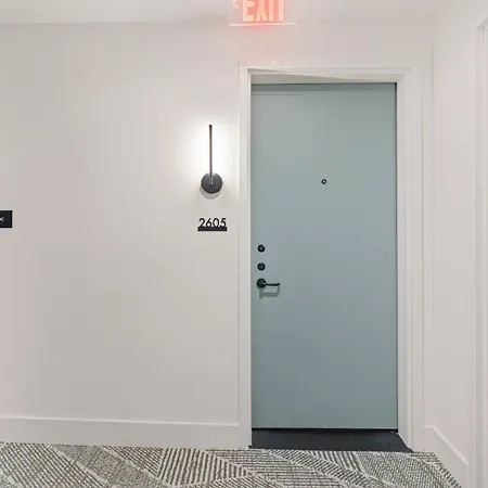 Stylish Apartments With Partial Ocean Views In Downtown! Miami Exterior photo