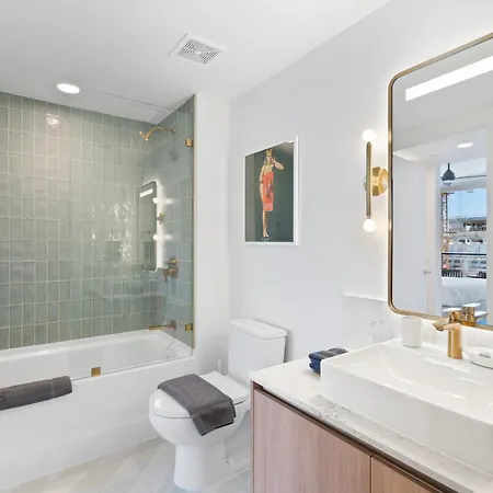 Stylish Apartments With Partial Ocean Views In Downtown! Miami Exterior photo