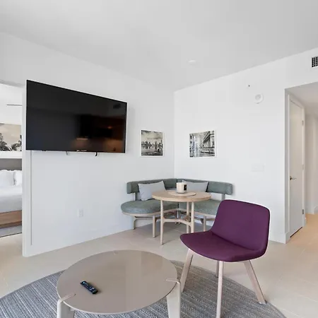 Stylish Apartments With Partial Ocean Views In Downtown! Miami Exterior photo