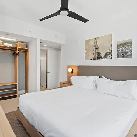 Stylish Apartments With Partial Ocean Views In Downtown! Miami Exterior photo