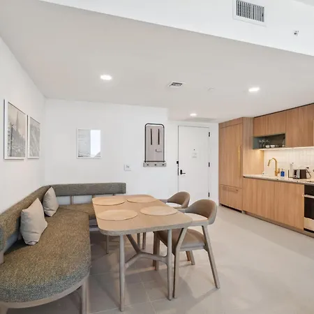 Stylish Apartments With Partial Ocean Views In Downtown! Miami Exterior photo