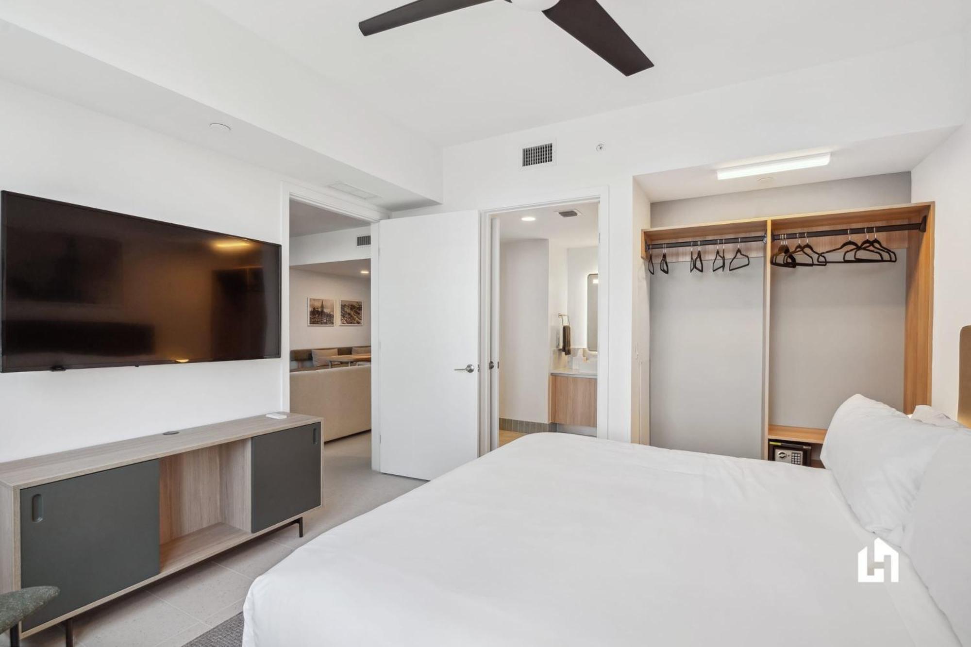 Stylish With Partial Ocean Views In Downtown! Appartement Miami