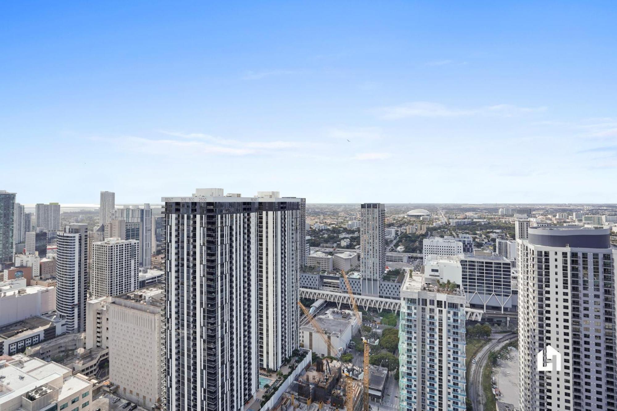 Stylish With Partial Ocean Views In Downtown! Appartement Miami