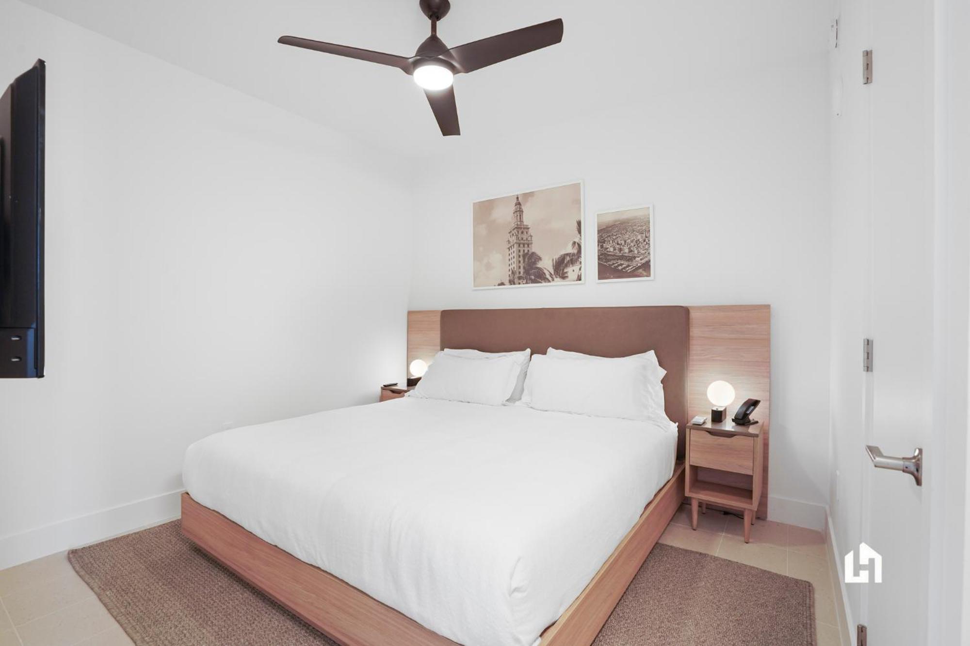 Stylish With Partial Ocean Views In Downtown! Appartement *